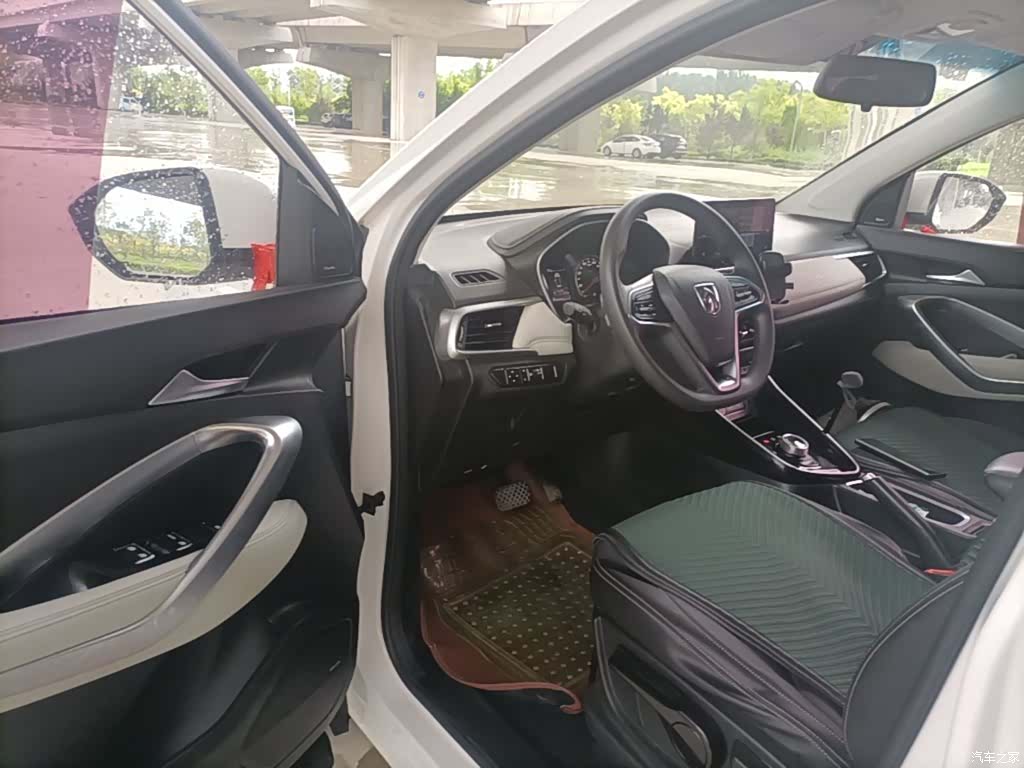 Wuling 530, 2018 16