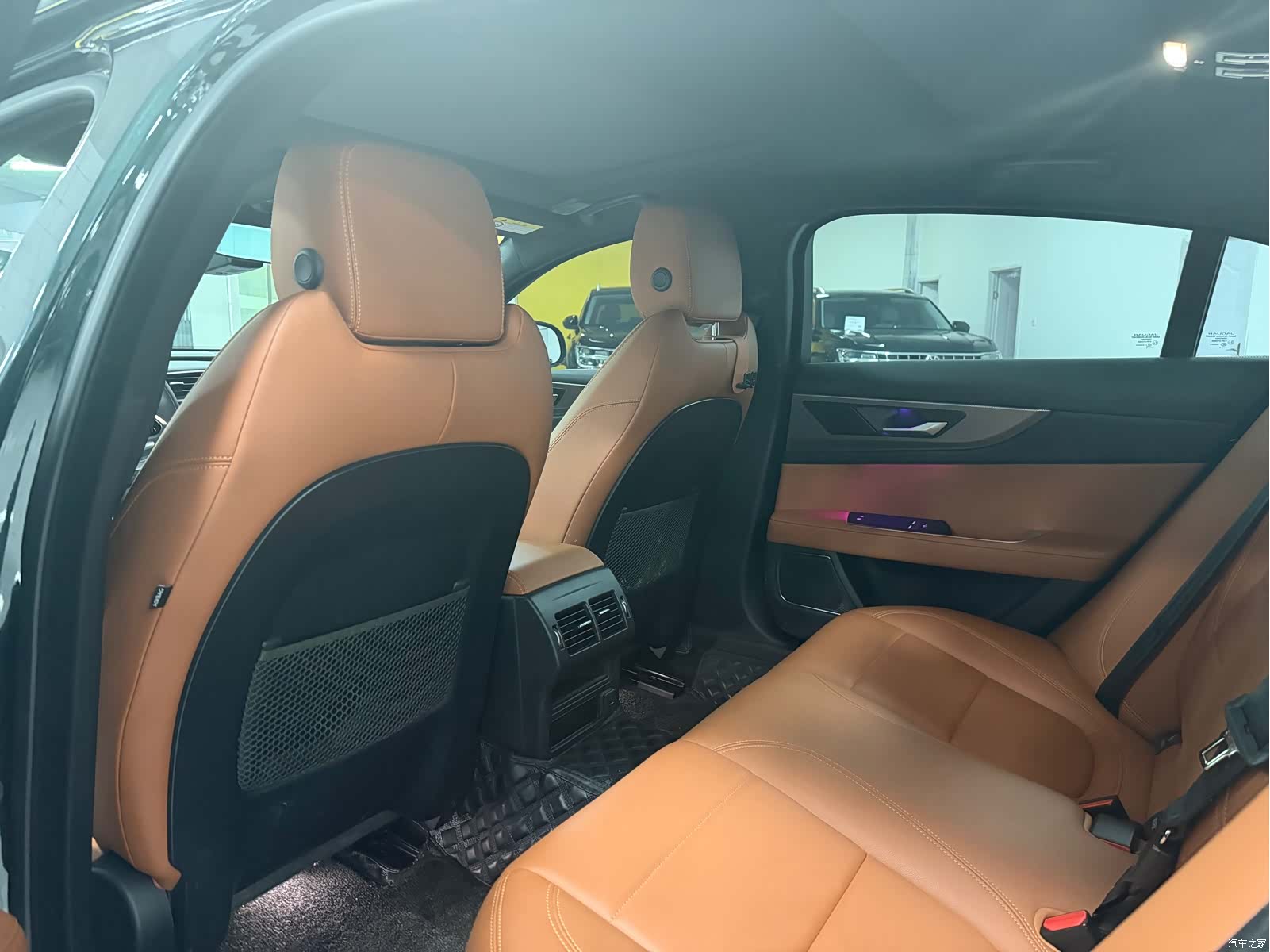 Land Rover XEL, 2023 6