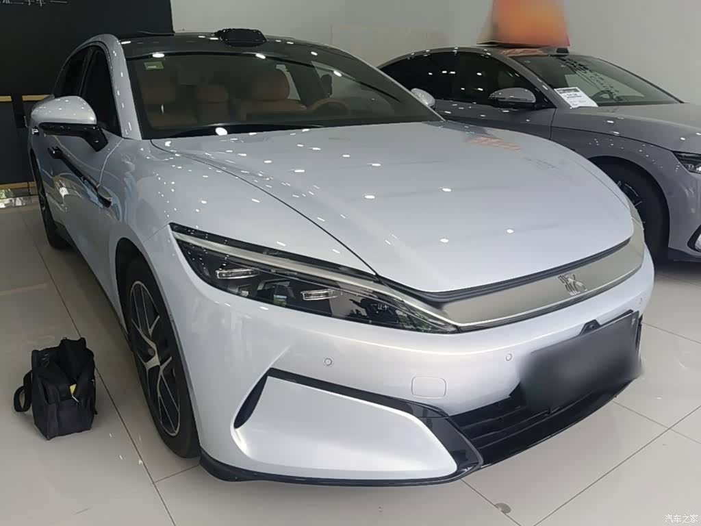 BYD Han, 2025 4