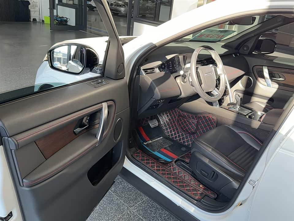 Land Rover Discover sports