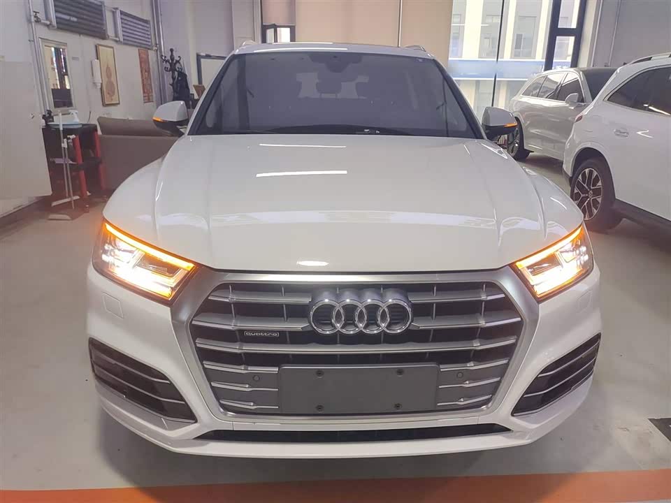 Audi Q5L Audi Q5L