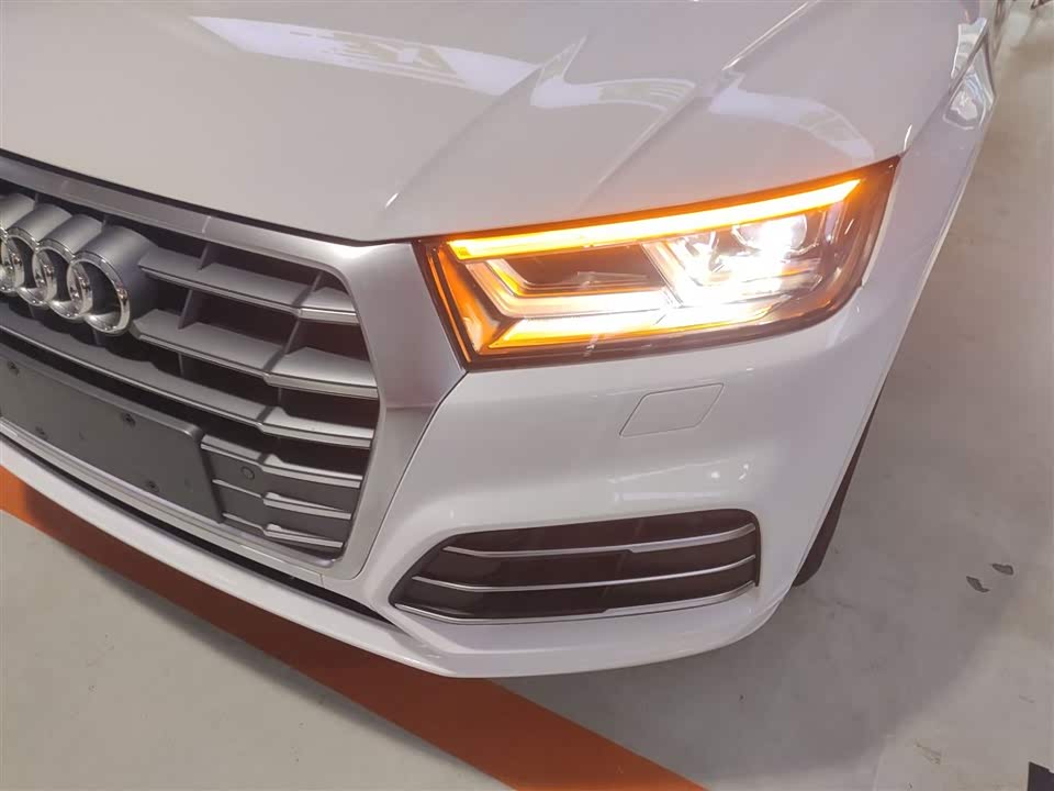 Audi Q5L Audi Q5L