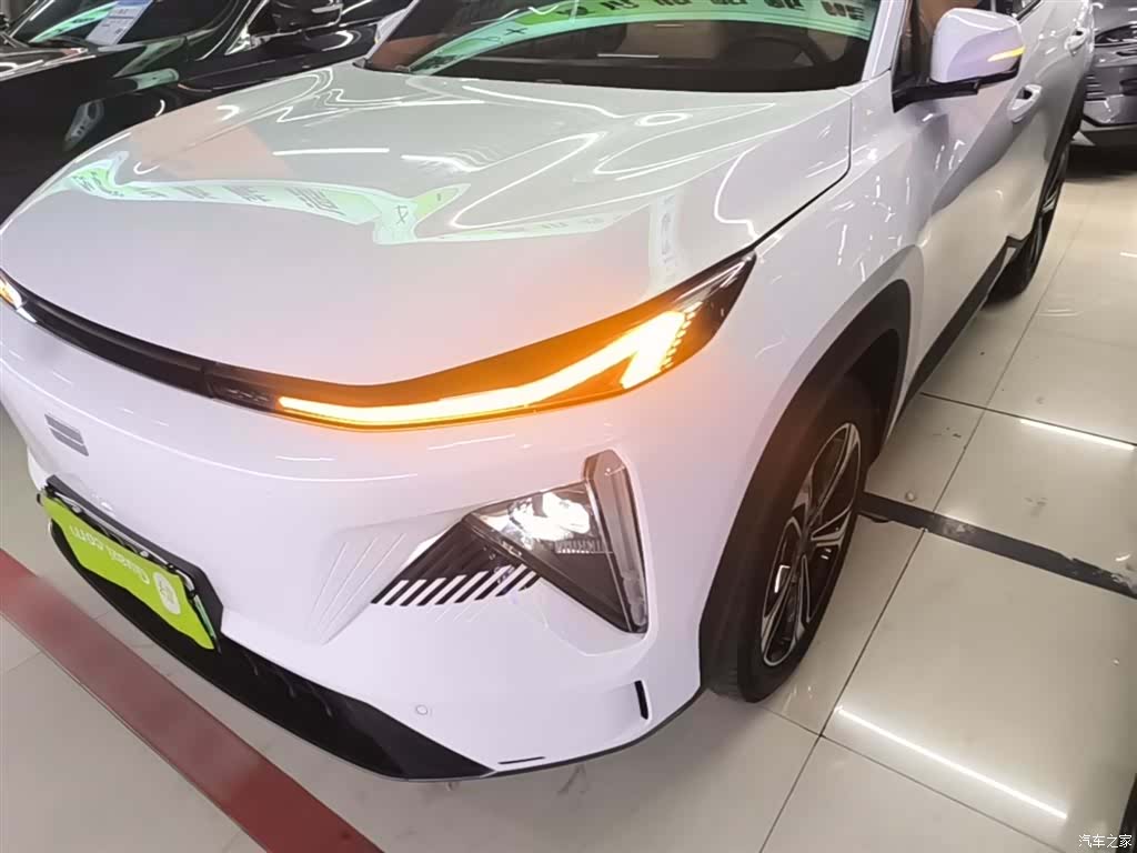 Geely Galaxy L7, 2023 24
