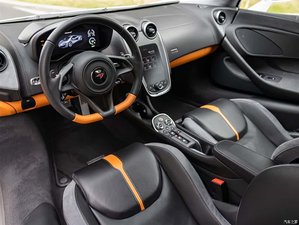 McLaren 570, 2019 9