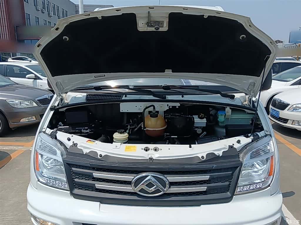 Maxus V80, 2022 20