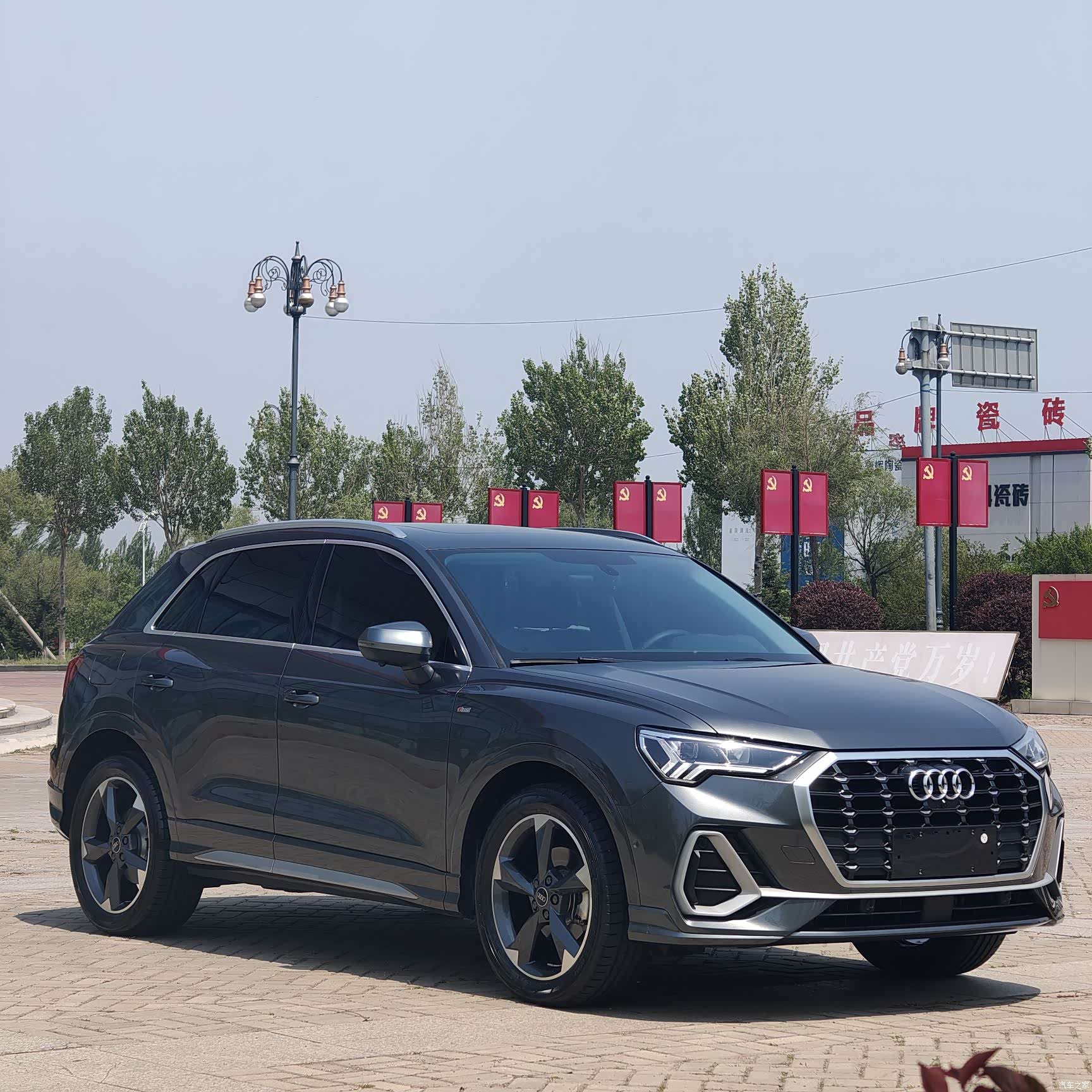 Audi Q3, 2023 3