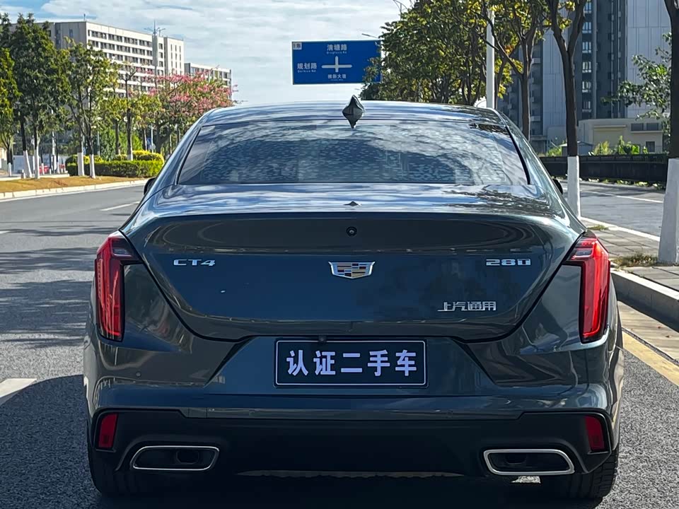 Cadillac CT4