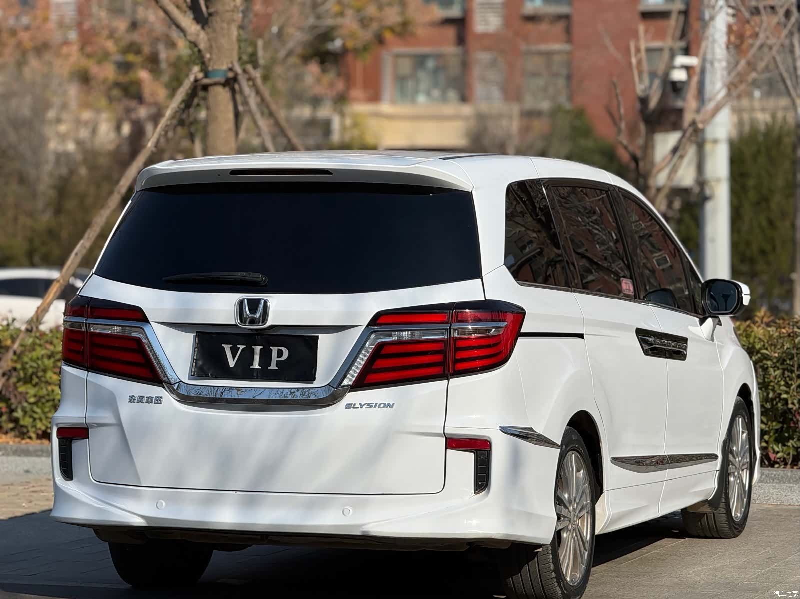 Honda Elysion, 2018 6