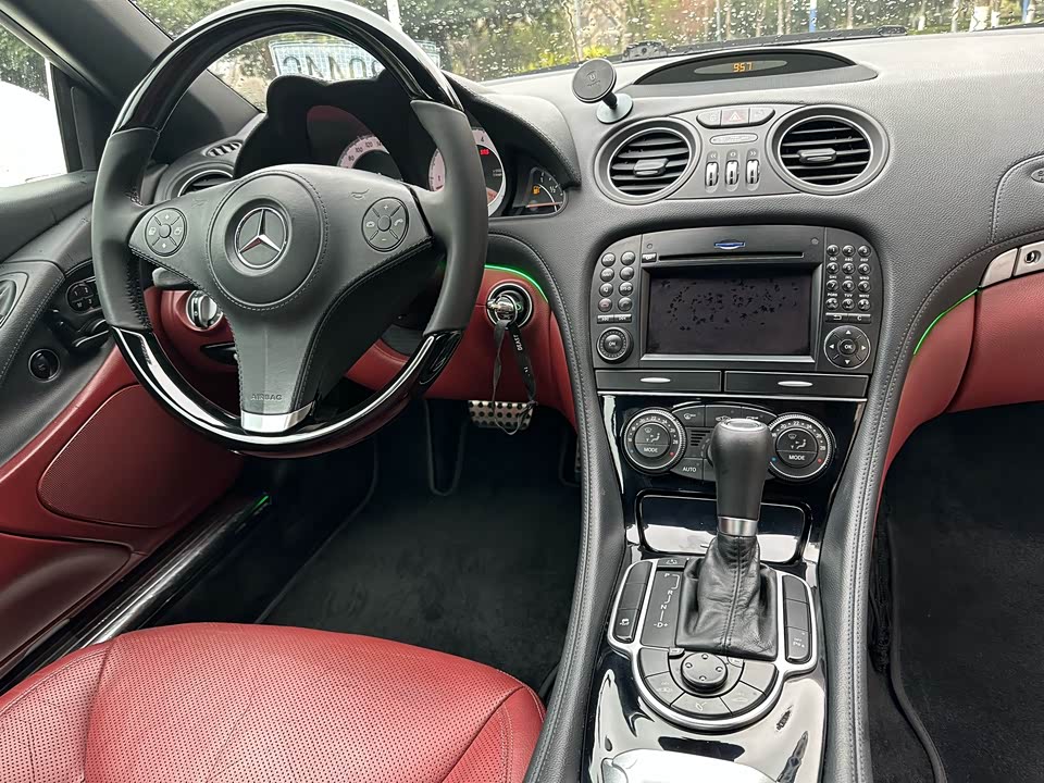 Mercedes-Benz SL class