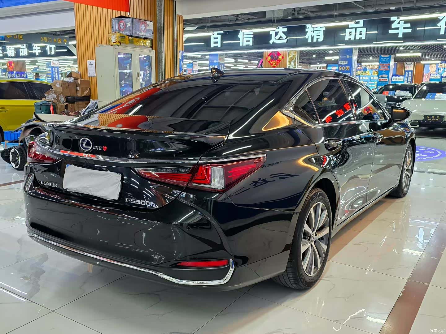 Lexus ES, 2018 6