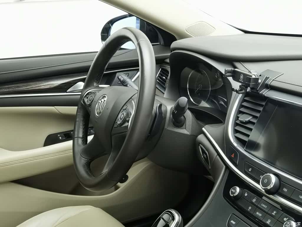 Buick LaCrosse, 2017 22