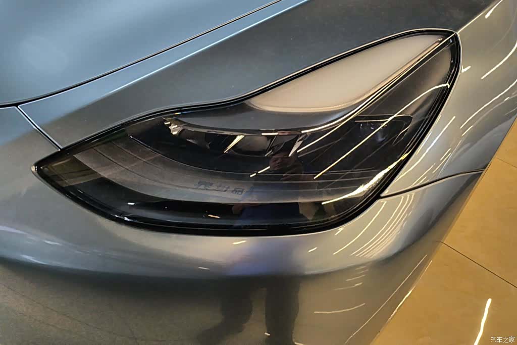 Tesla Model Y, 2022 все фото