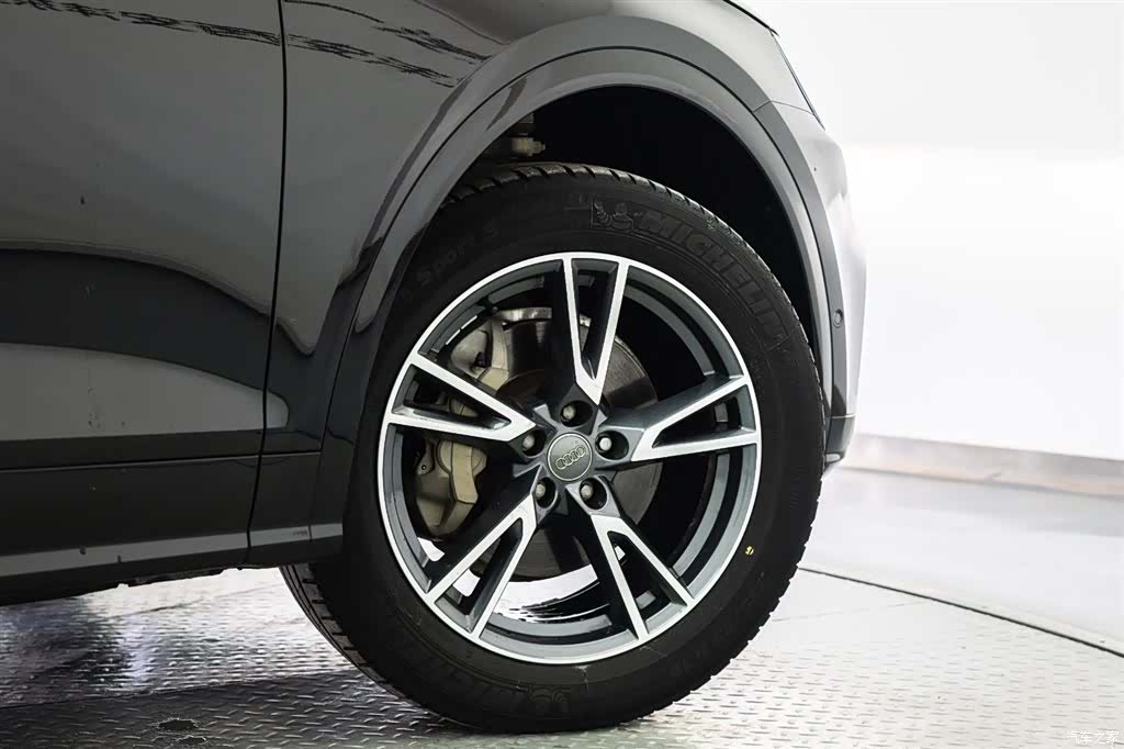 Audi Q5L, 2021 20