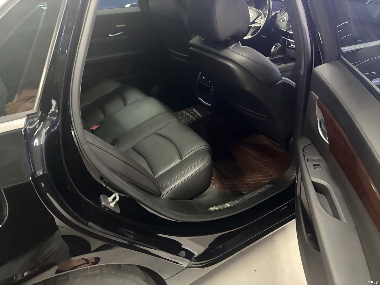 Cadillac CT6, 2019 4