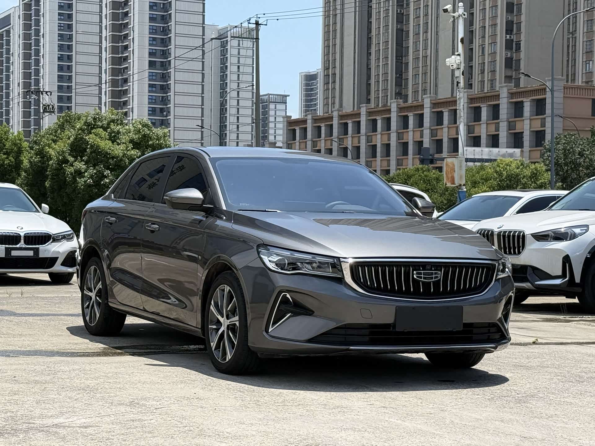Geely Emgrand, 2023 3