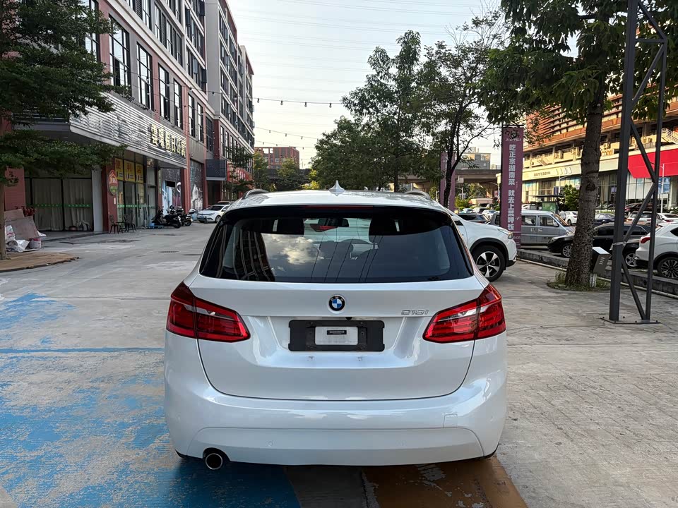 BMW 2 series station wagon