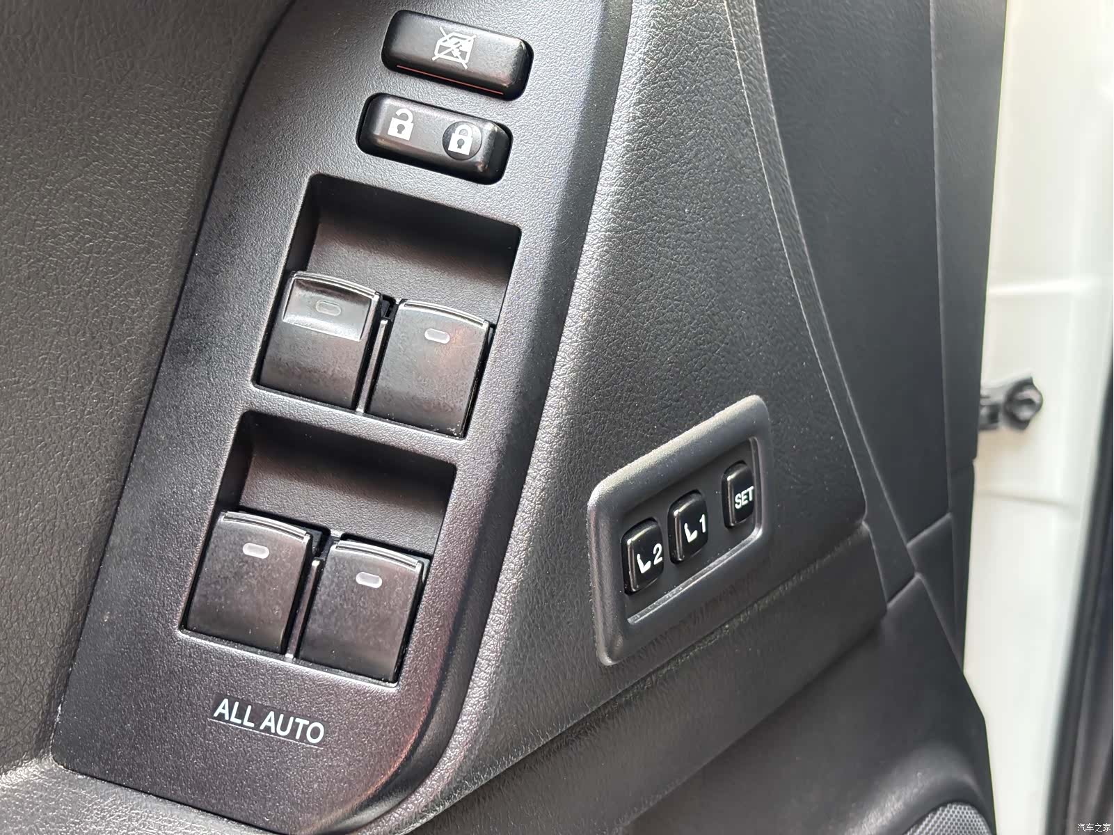 Toyota Prado, 2019 10