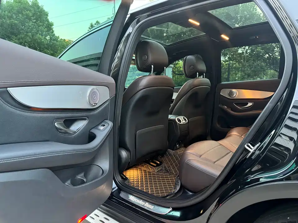 Mercedes-Benz GLC Mercedes-Benz GLC