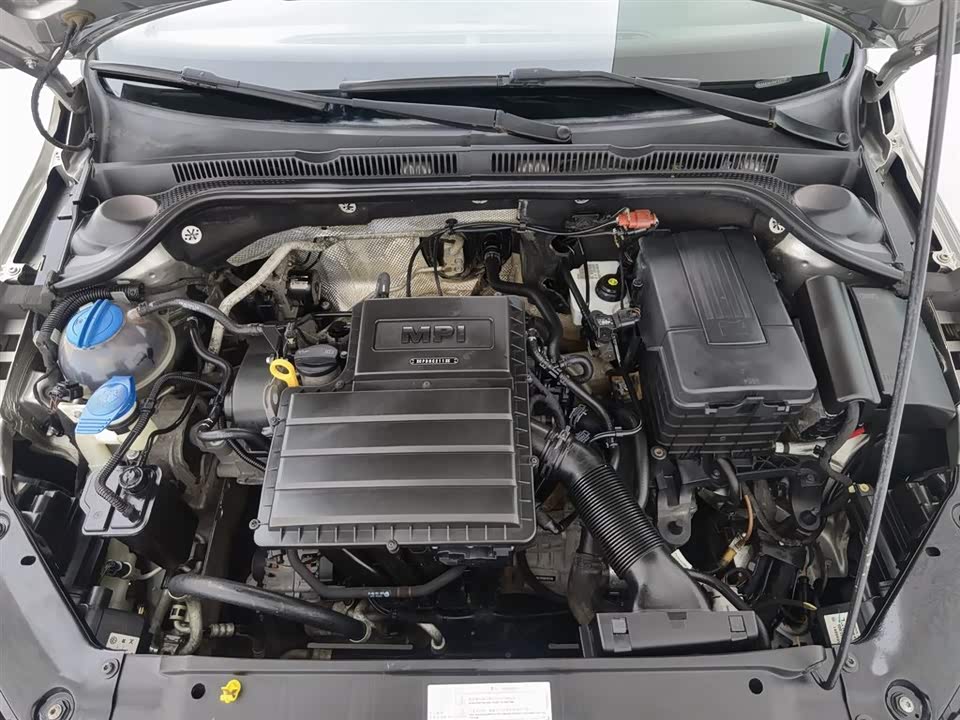 Volkswagen Sagitar Volkswagen Sagitar