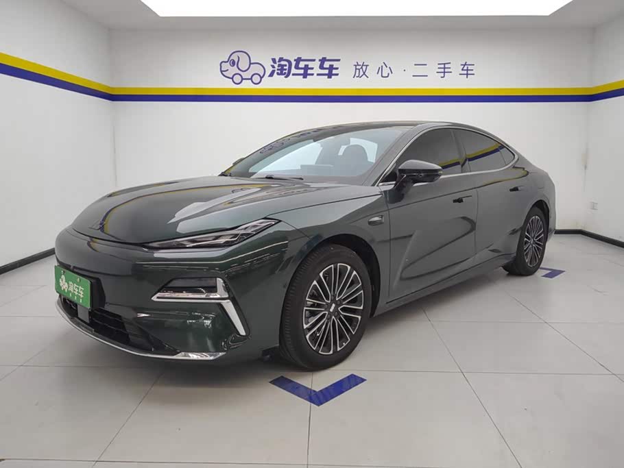 Geely Galaxy Starshine 8