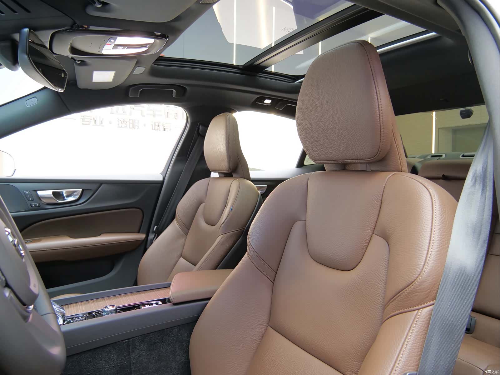 Volvo S60, 2024 9