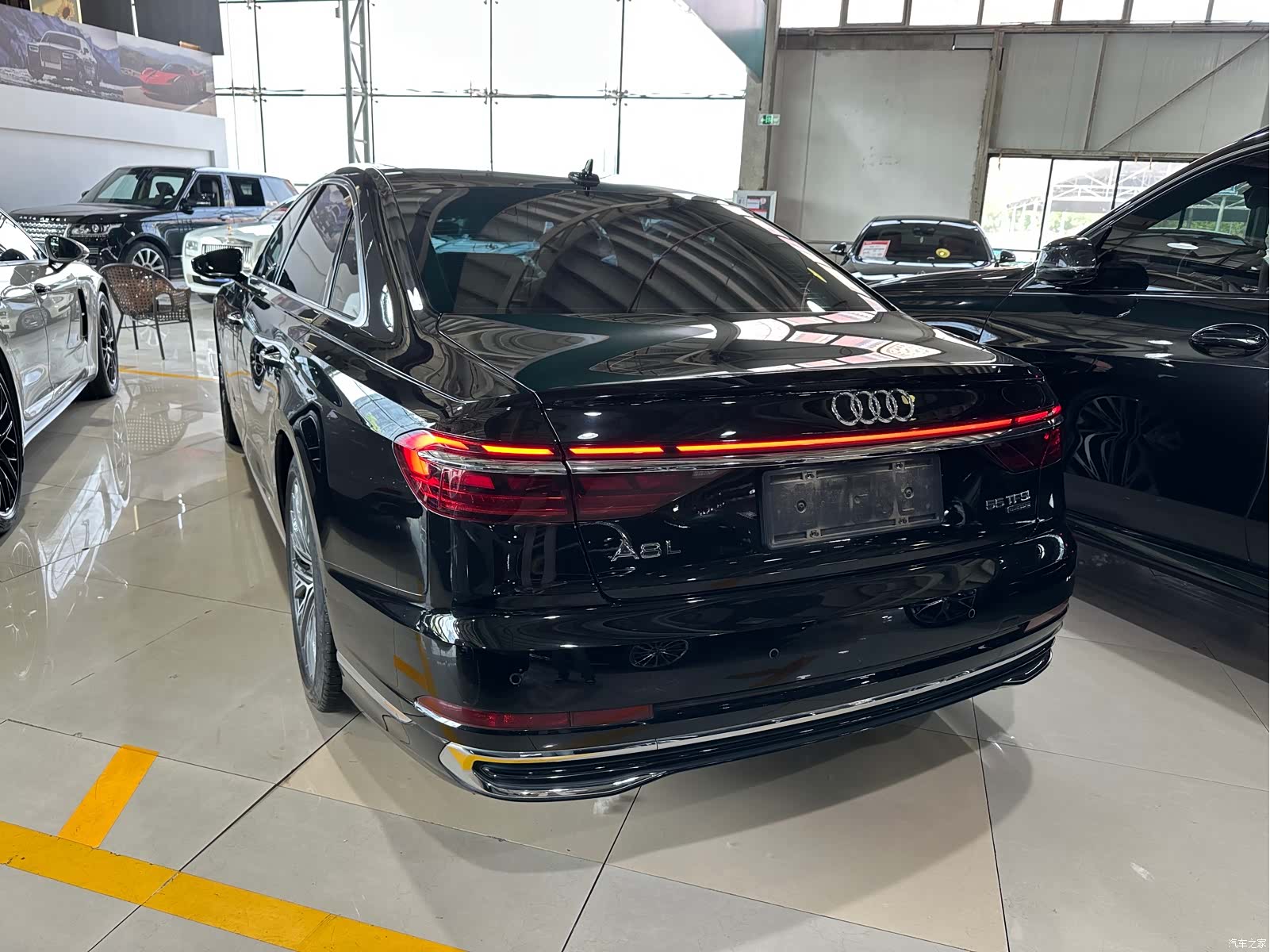 Audi A8L, 2024 7