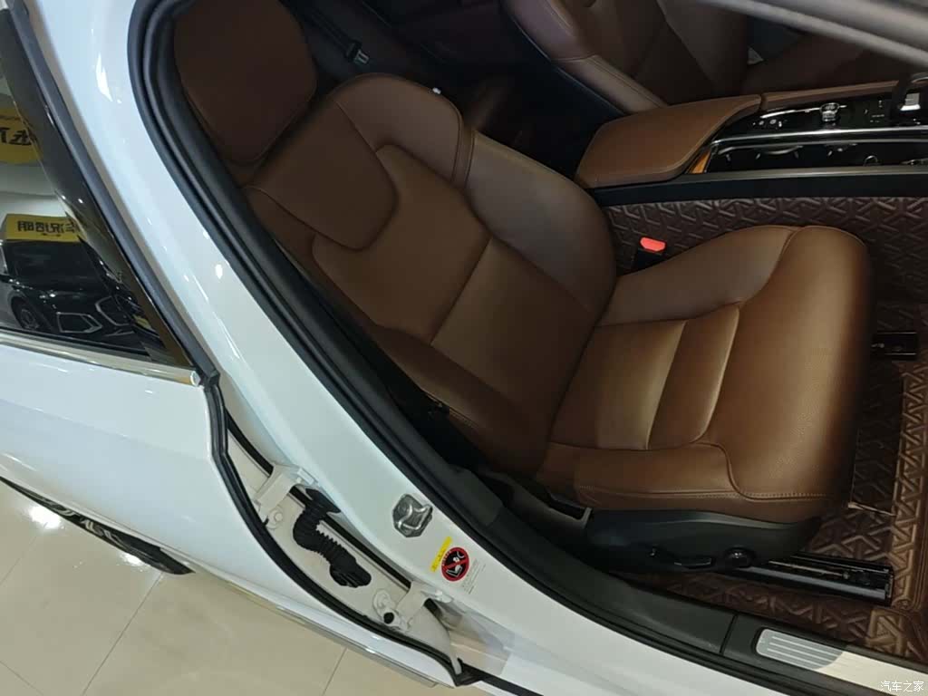Volvo S90, 2022 20