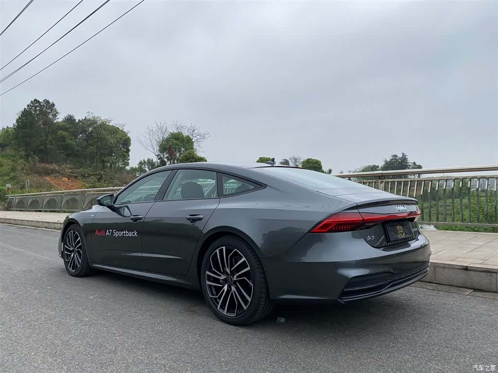 Audi A7, 2025 3