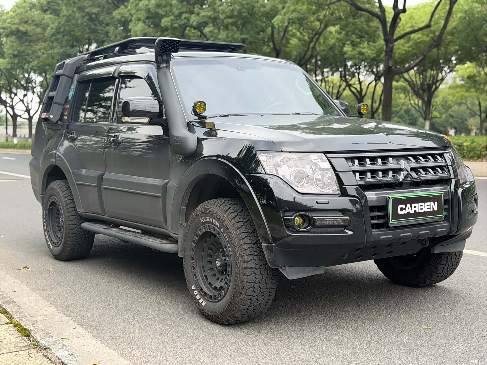 Mitsubishi Pajero, 2016 3