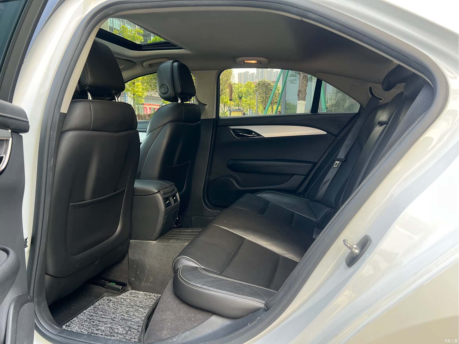 Cadillac ATS-L, 2018 10