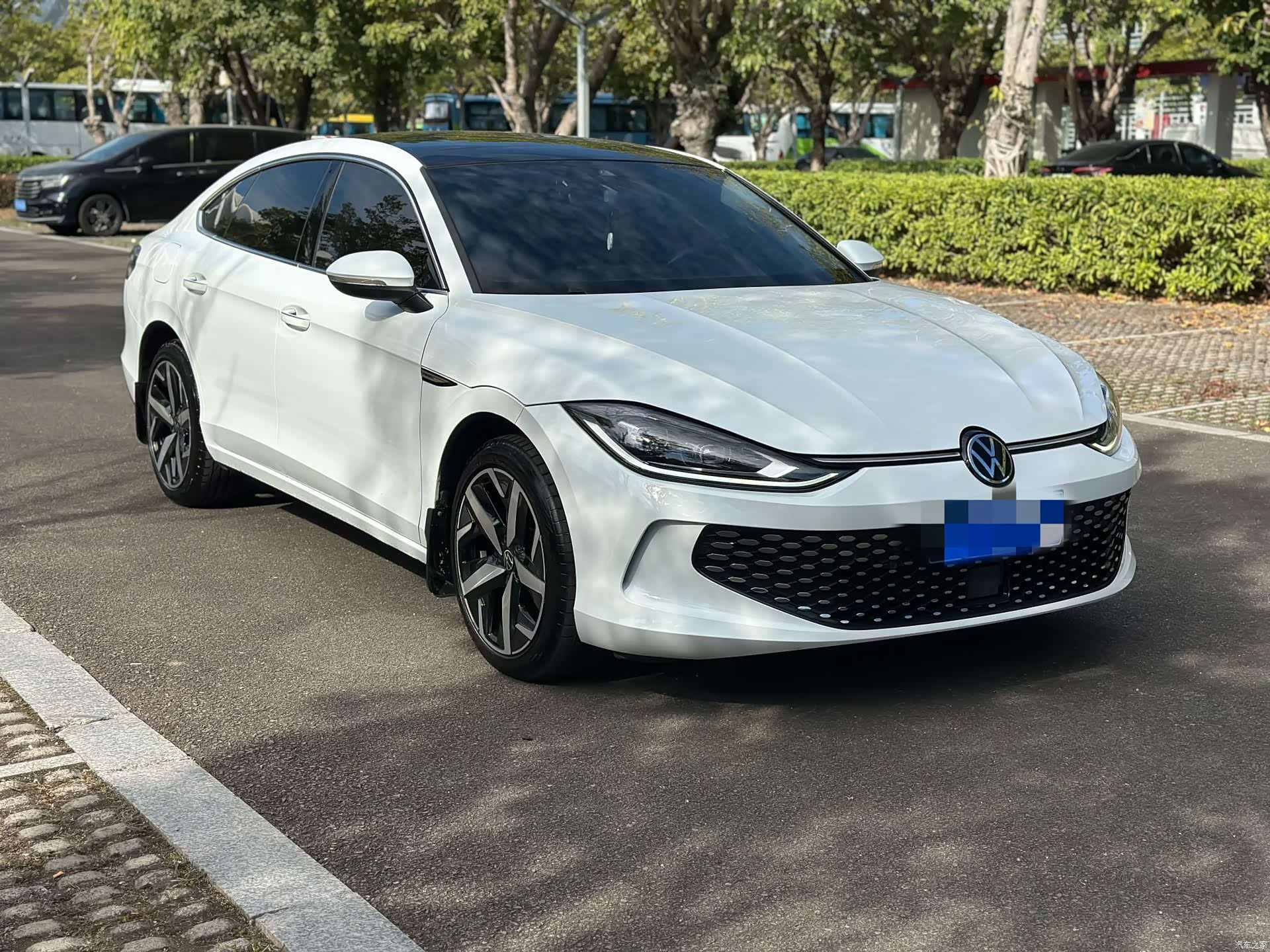 Volkswagen Lamando, 2024 3