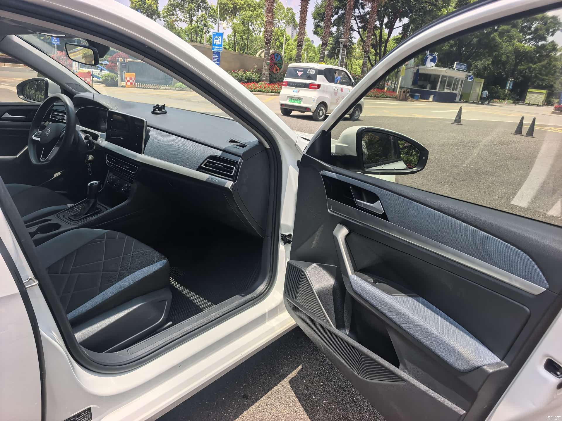 Volkswagen Lavida, 2022 11