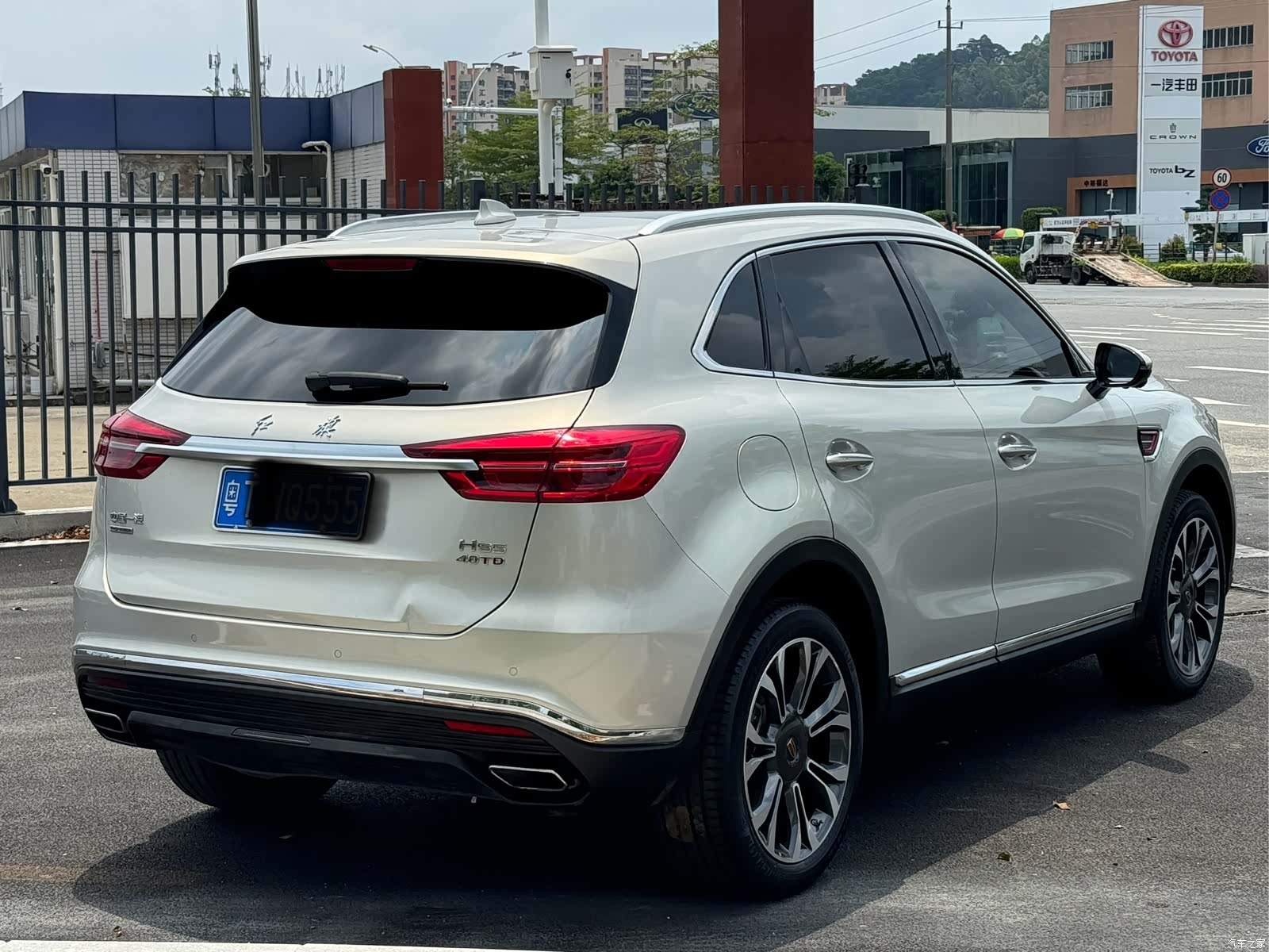 Hongqi HS5, 2021 15