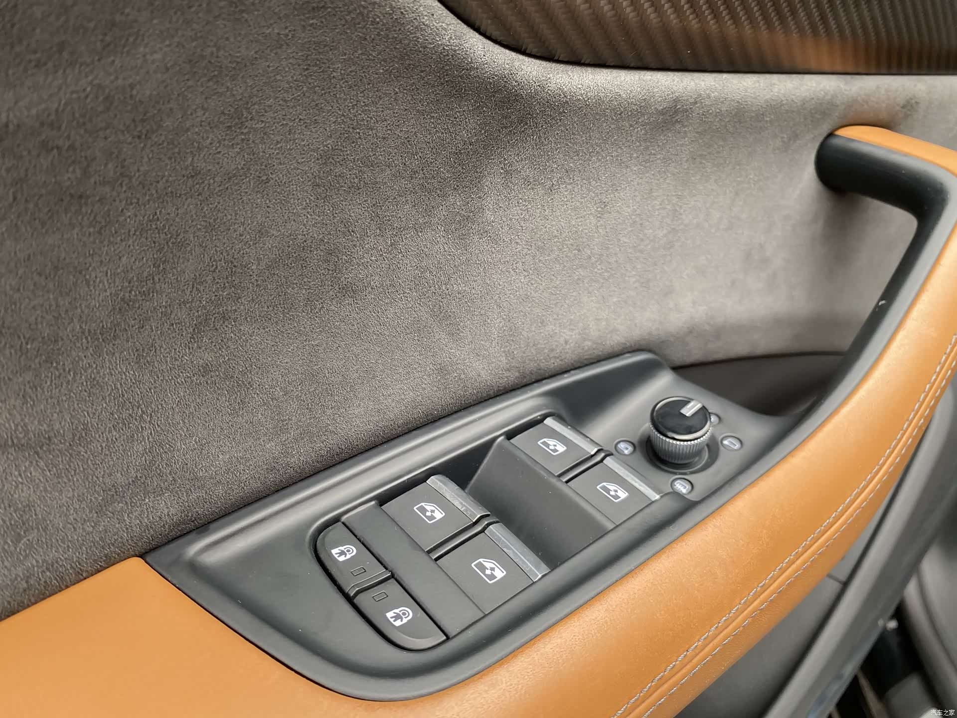 Audi Q8, 2022 17