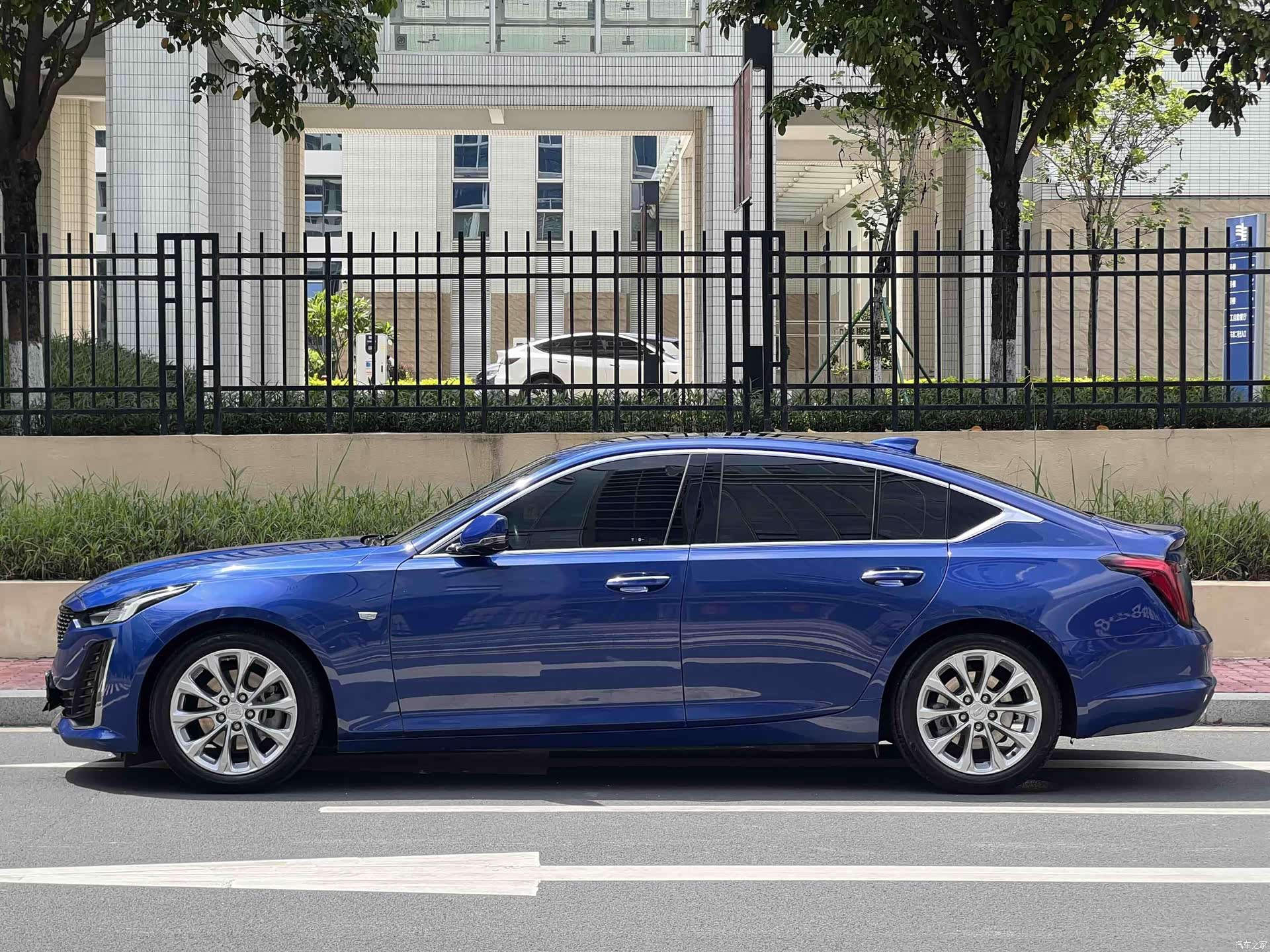 Cadillac CT5, 2020 2