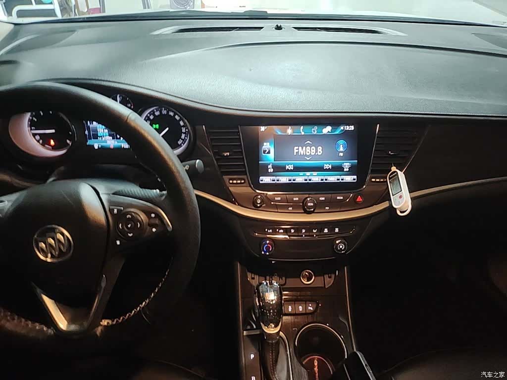 Buick Verano, 2019 13
