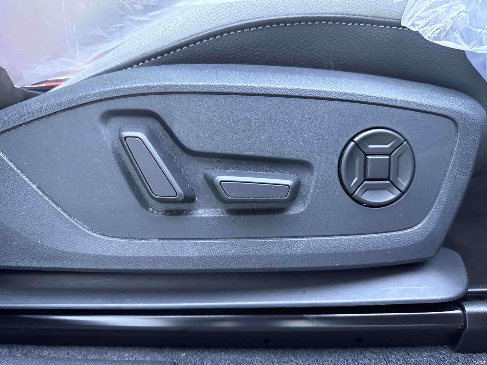 Audi Q3, 2022 18