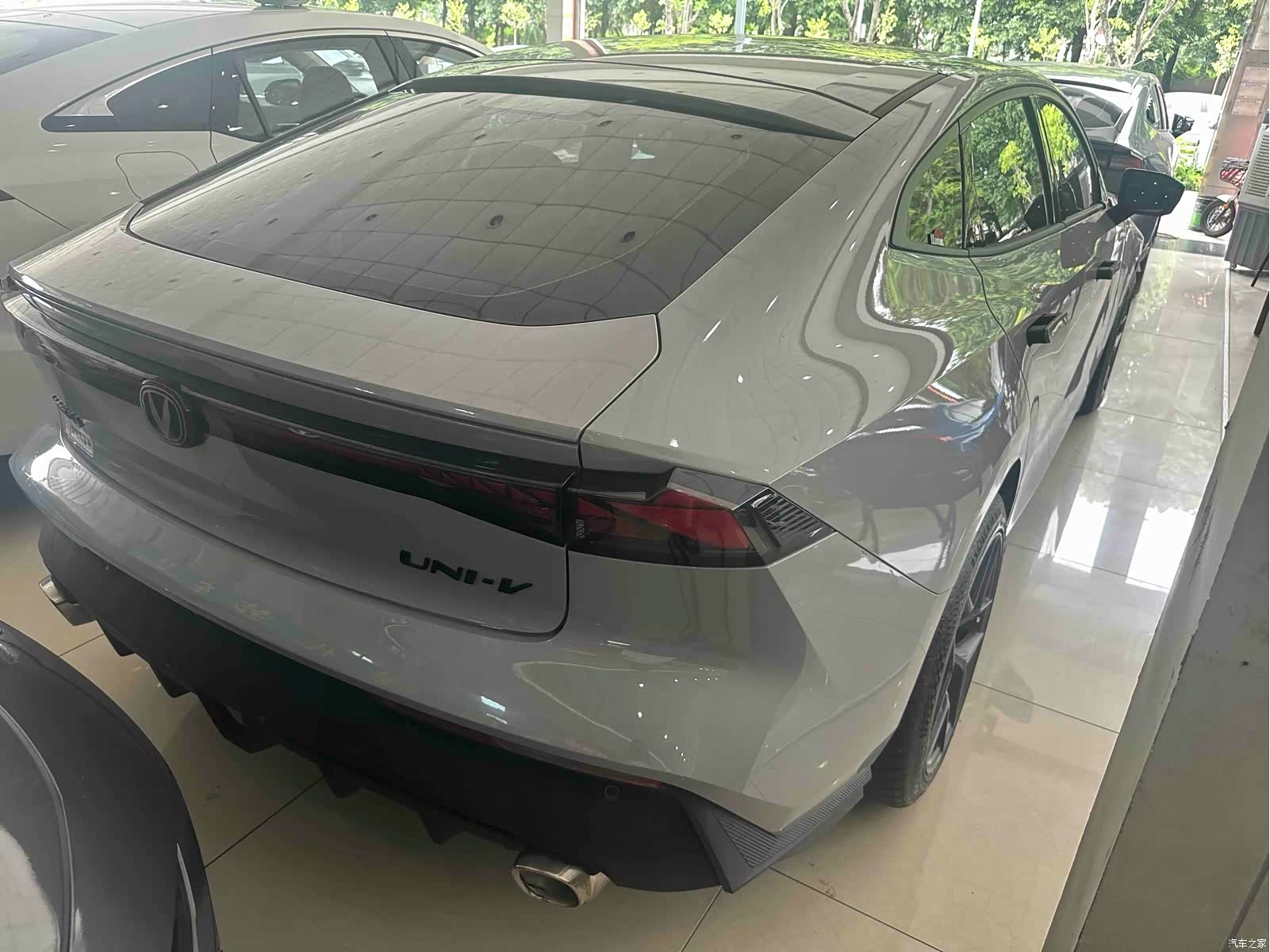 Changan UNI-V, 2022 9