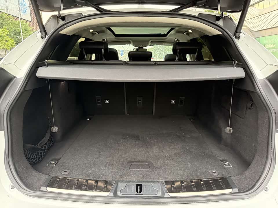 Jaguar F-PACE Jaguar F-PACE