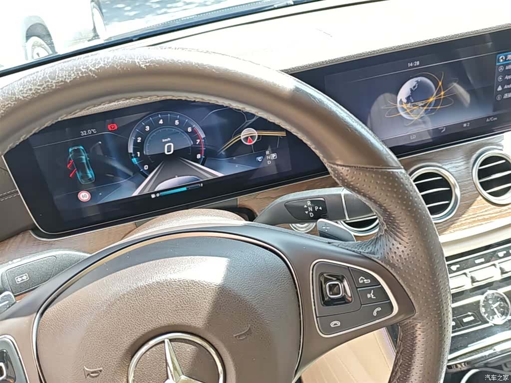 Mercedes-Benz E-Class, 2017 14