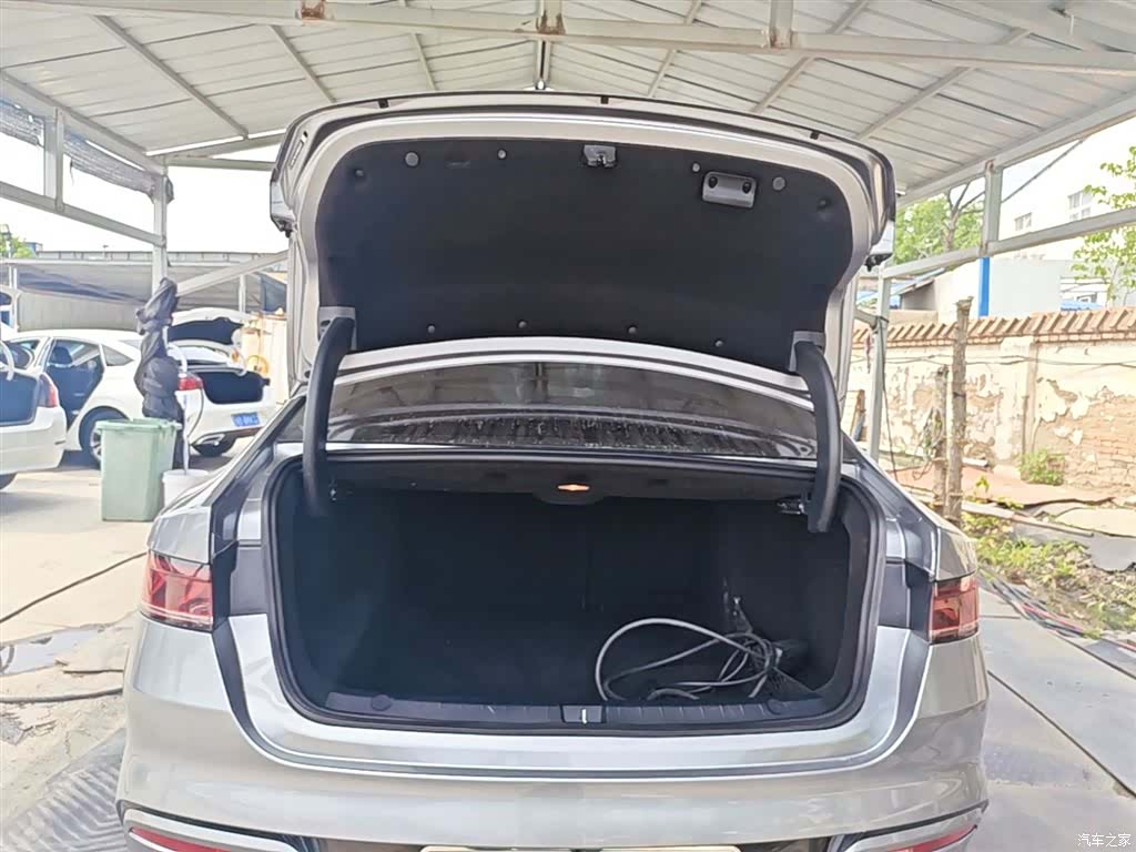 BYD Qin, 2023 19