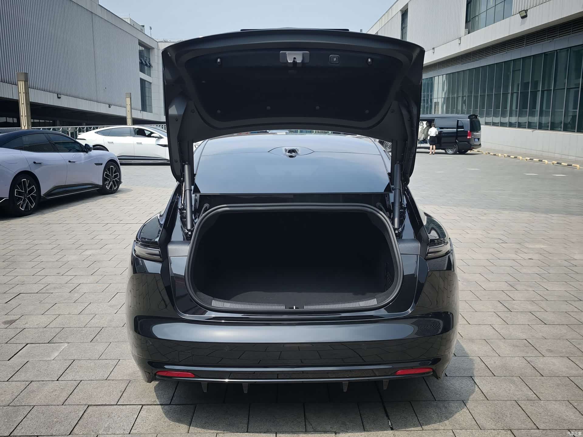 NIO ET5, 2025 28