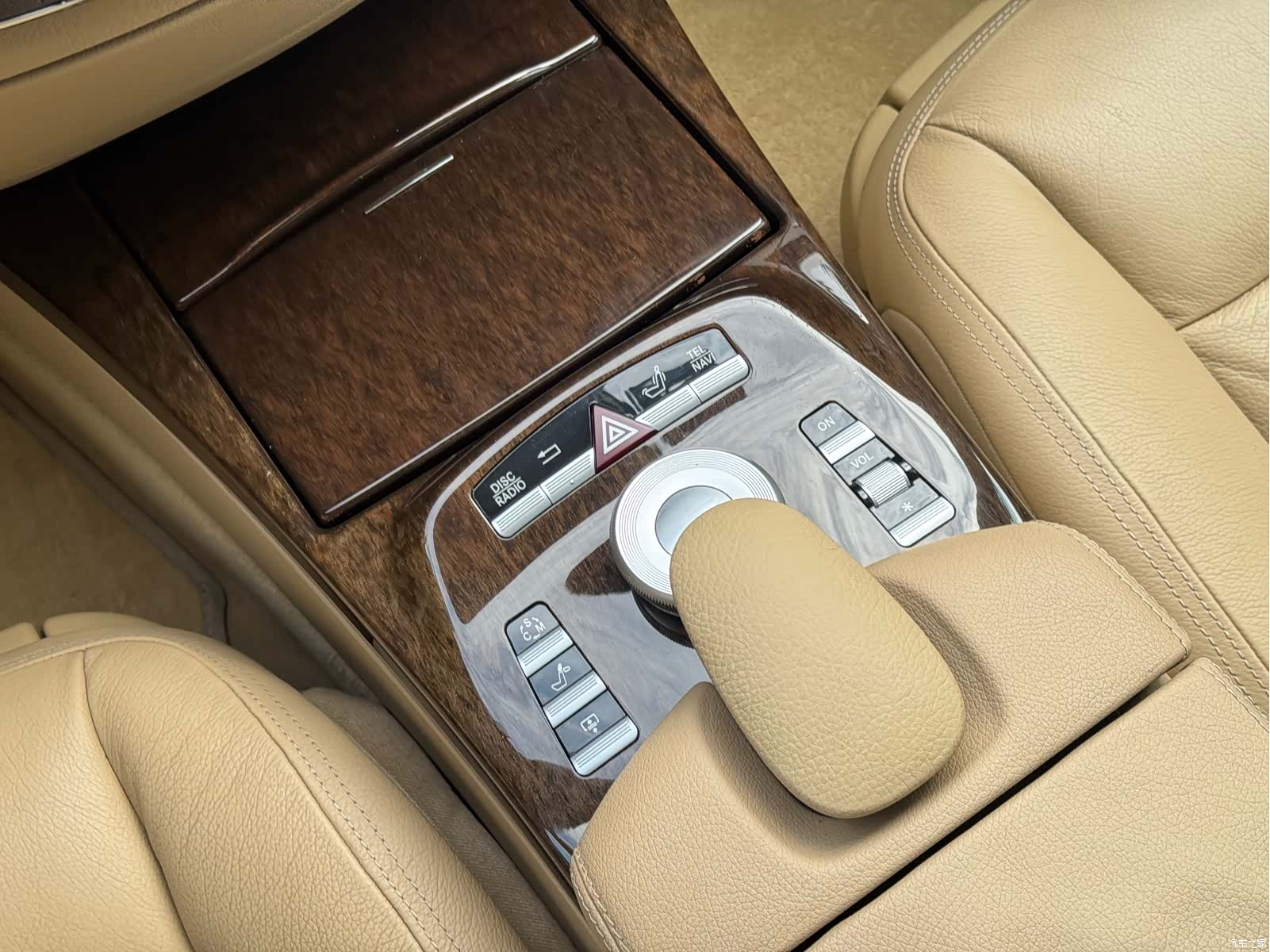 Mercedes-Benz S-Class, 2010 14