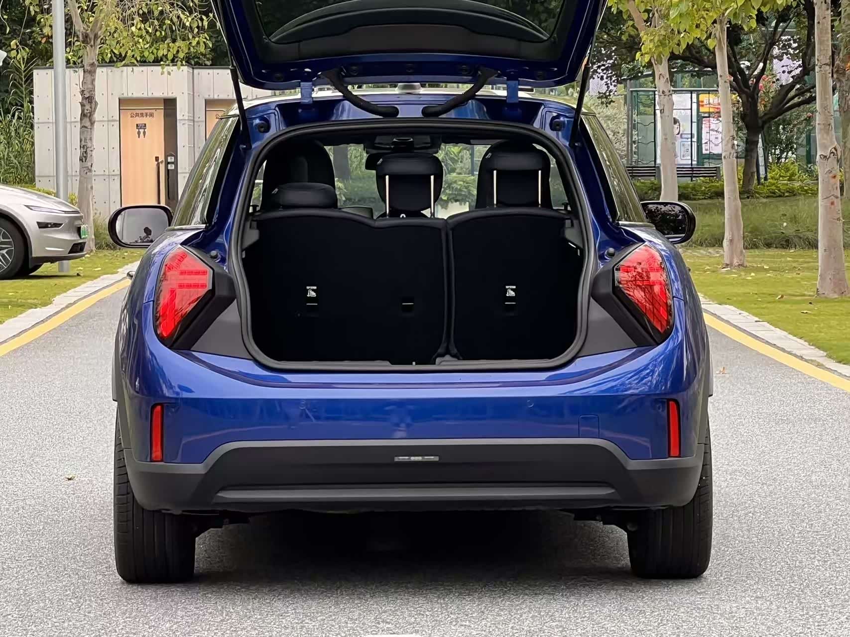 Mini Cooper, 2024 все фото