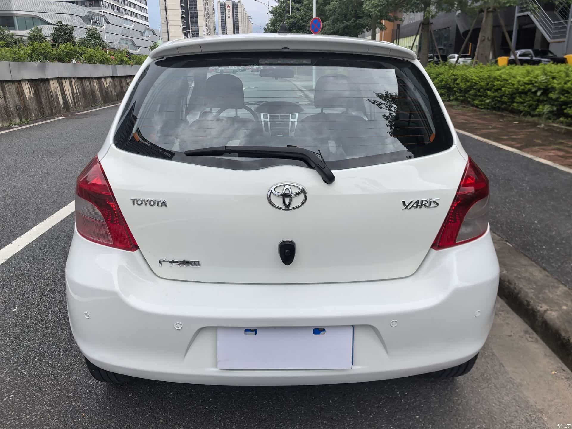 Toyota 1.6GS, 2012 7