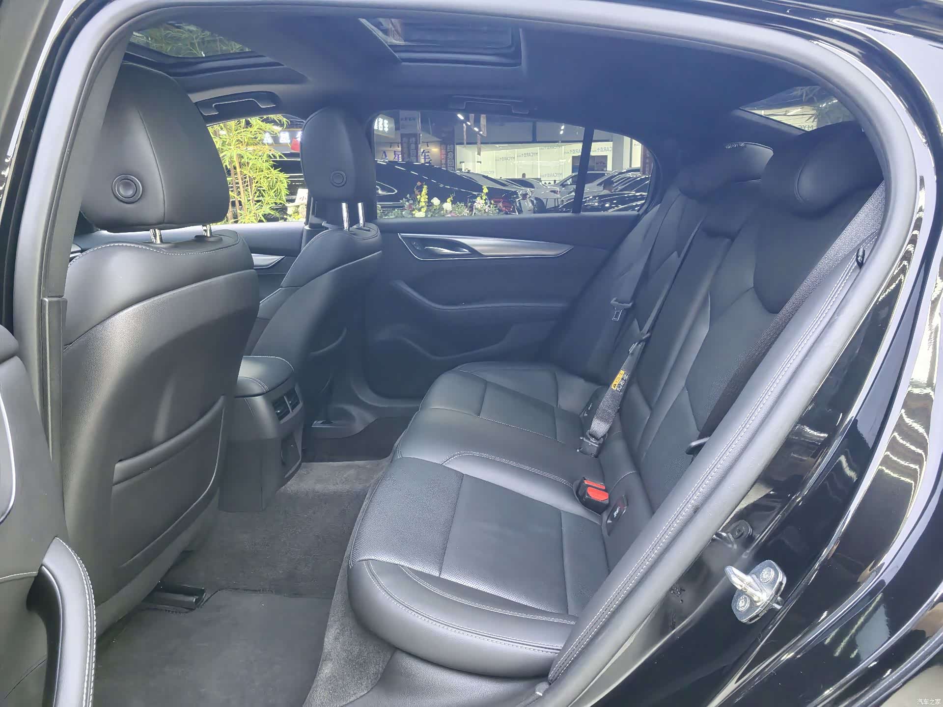 Cadillac CT5, 2023 9