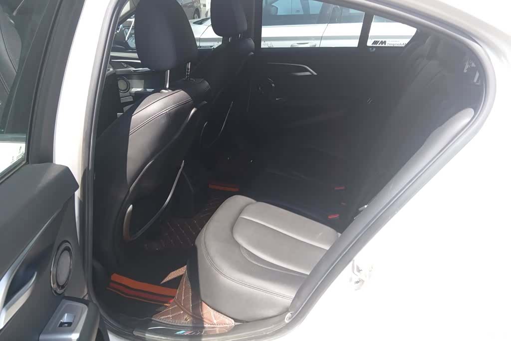 BMW 1 Series, 2017 11