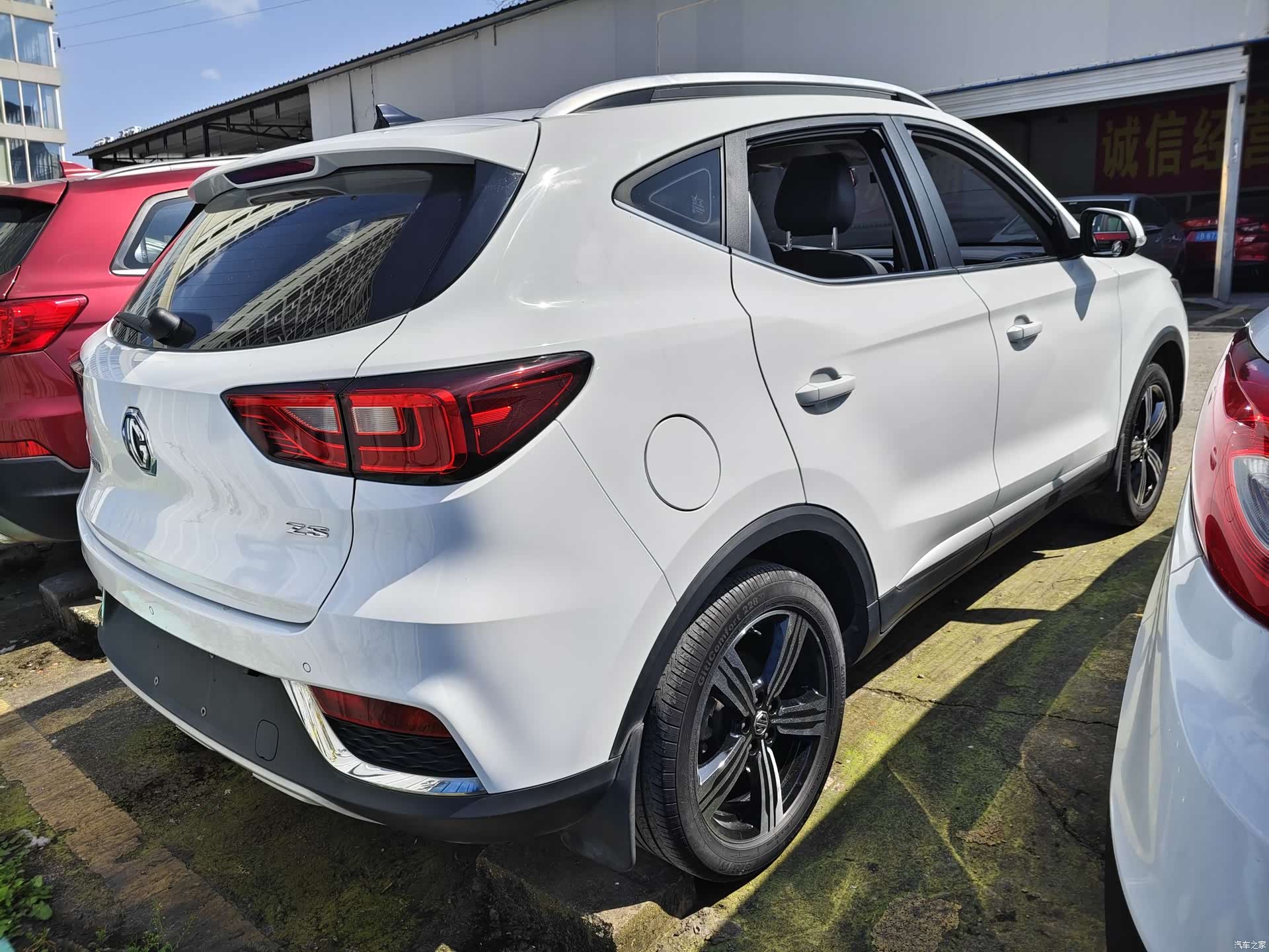 MG ZS, 2018 9