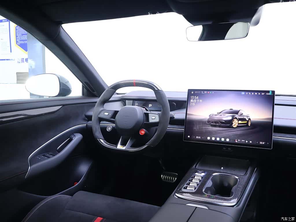 Xiaomi SU7, 2025 14