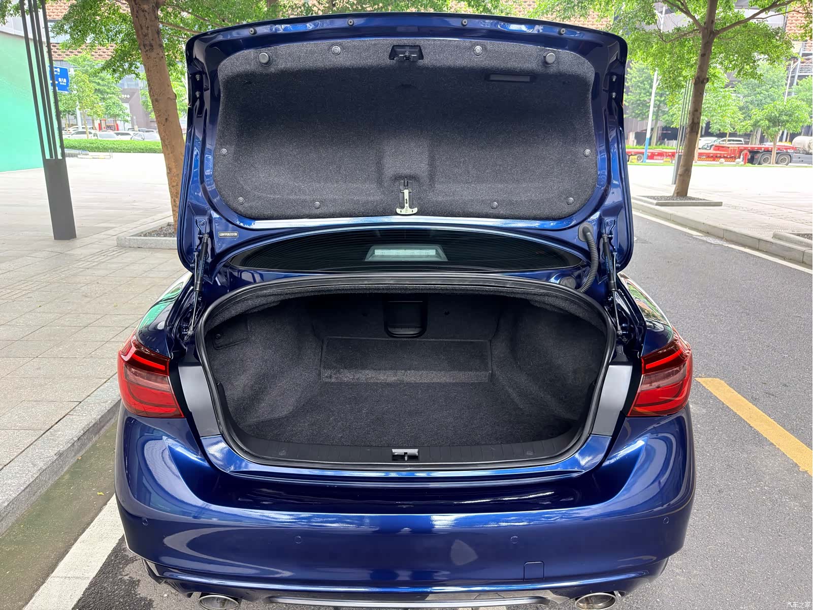 Infiniti Q50L, 2021 35